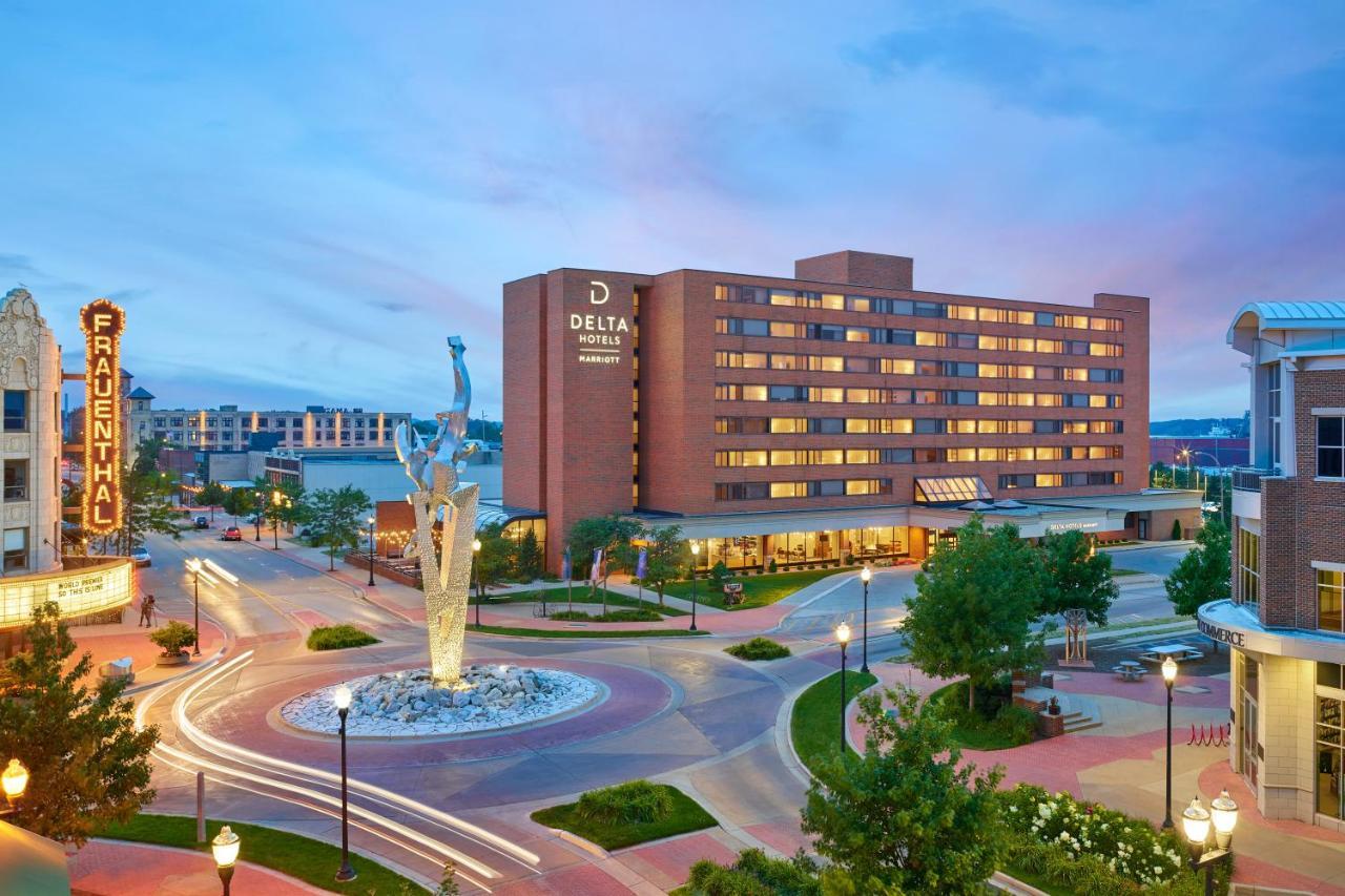 Delta Hotels By Marriott Muskegon Convention Center Exterior photo